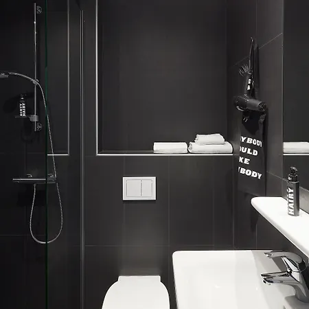 The Social Hub Extended Hotel 4*