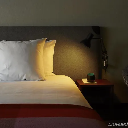 Hotel The Social Hub Extended 4*