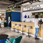 ホテル The Social Hub Extended 4*