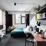The Social Hub Extended ホテル