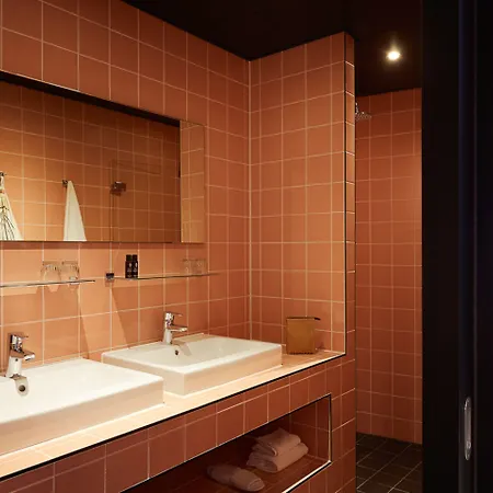 The Social Hub Extended Hotel