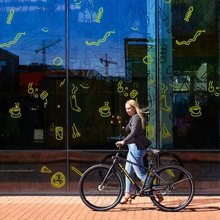 The Social Hub Extended