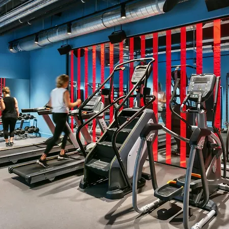 The Social Hub Extended 4*