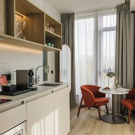 The Social Hub Extended Hotel 4*