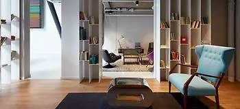 The Social Hub Extended Hotel 4*