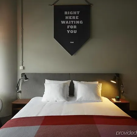 The Social Hub Extended Hotel 4*