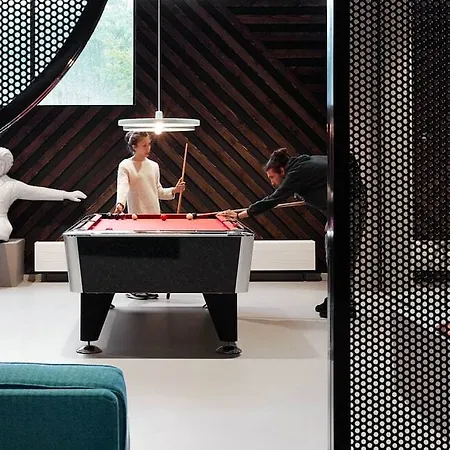 The Student Hotel 4*